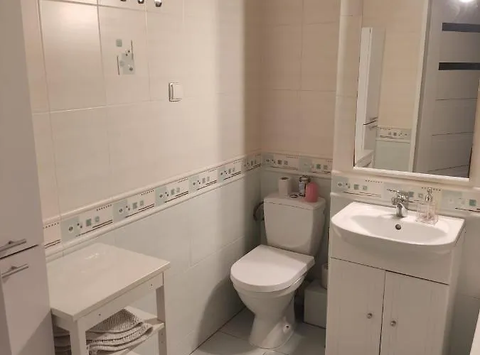 Gallery Metro Natolin * ורשה