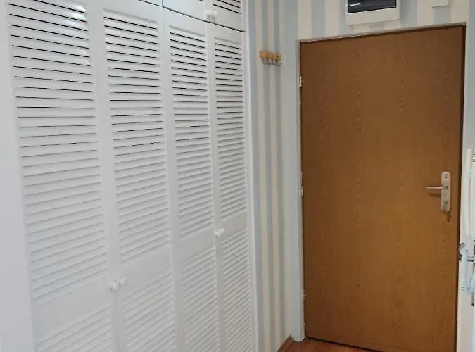 Gallery Metro Natolin ורשה