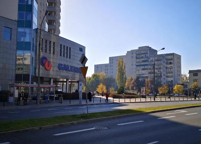 Gallery Metro Natolin Varsovie