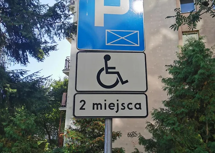 Gallery Metro Natolin * وارسو